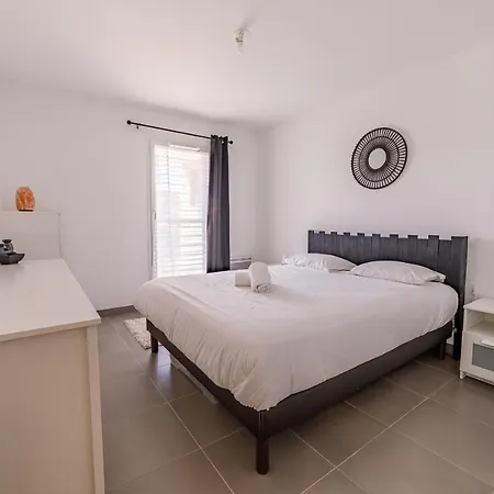 Apartment Le Hameau Des Pins - Spacious - Parking